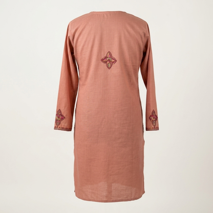 Rose Peach Kashmiri Needlework Long Kurti – Multicolor Paisley Sozni | Cotton